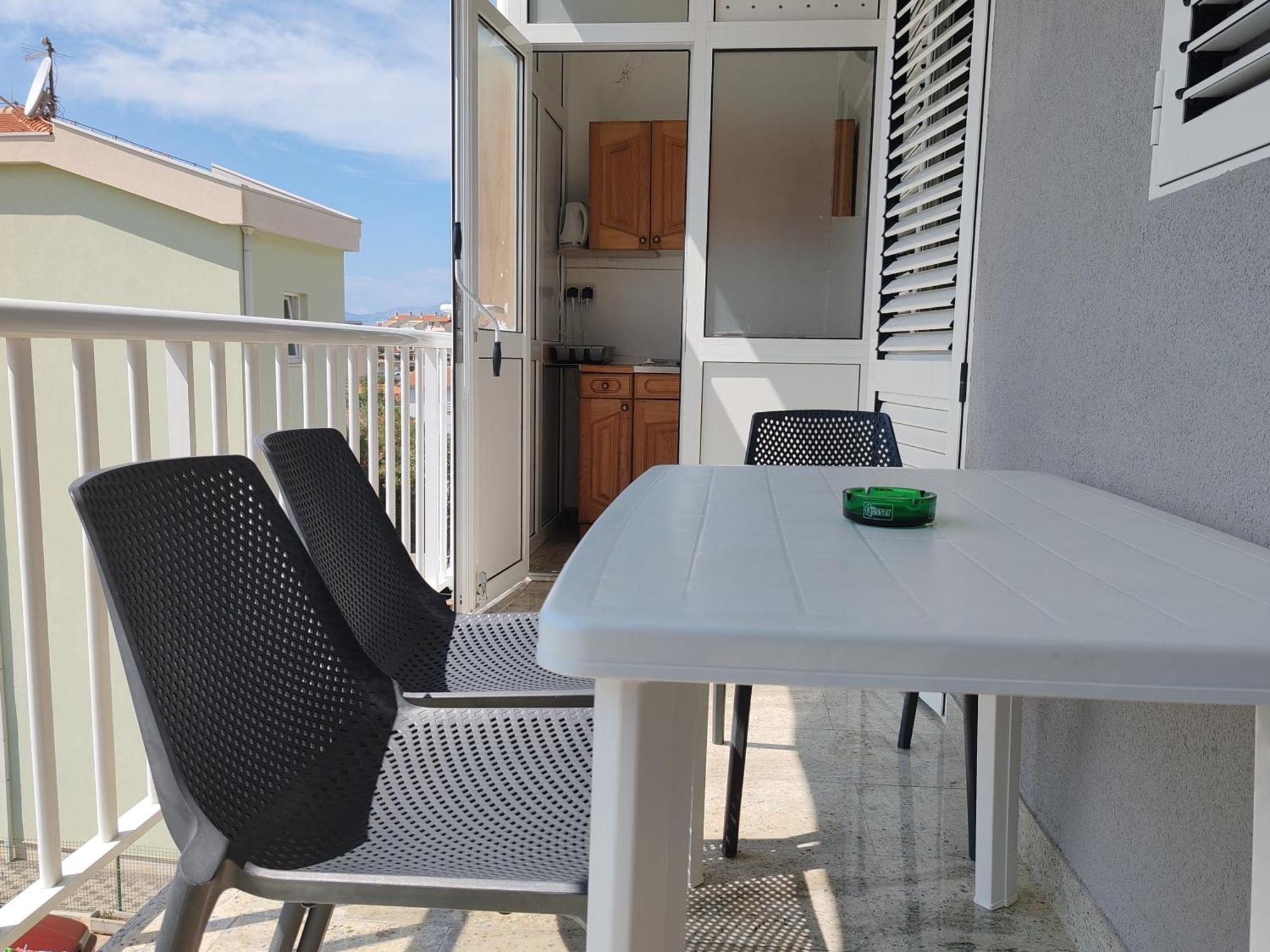 Apartments Marinko Промайна Екстериор снимка