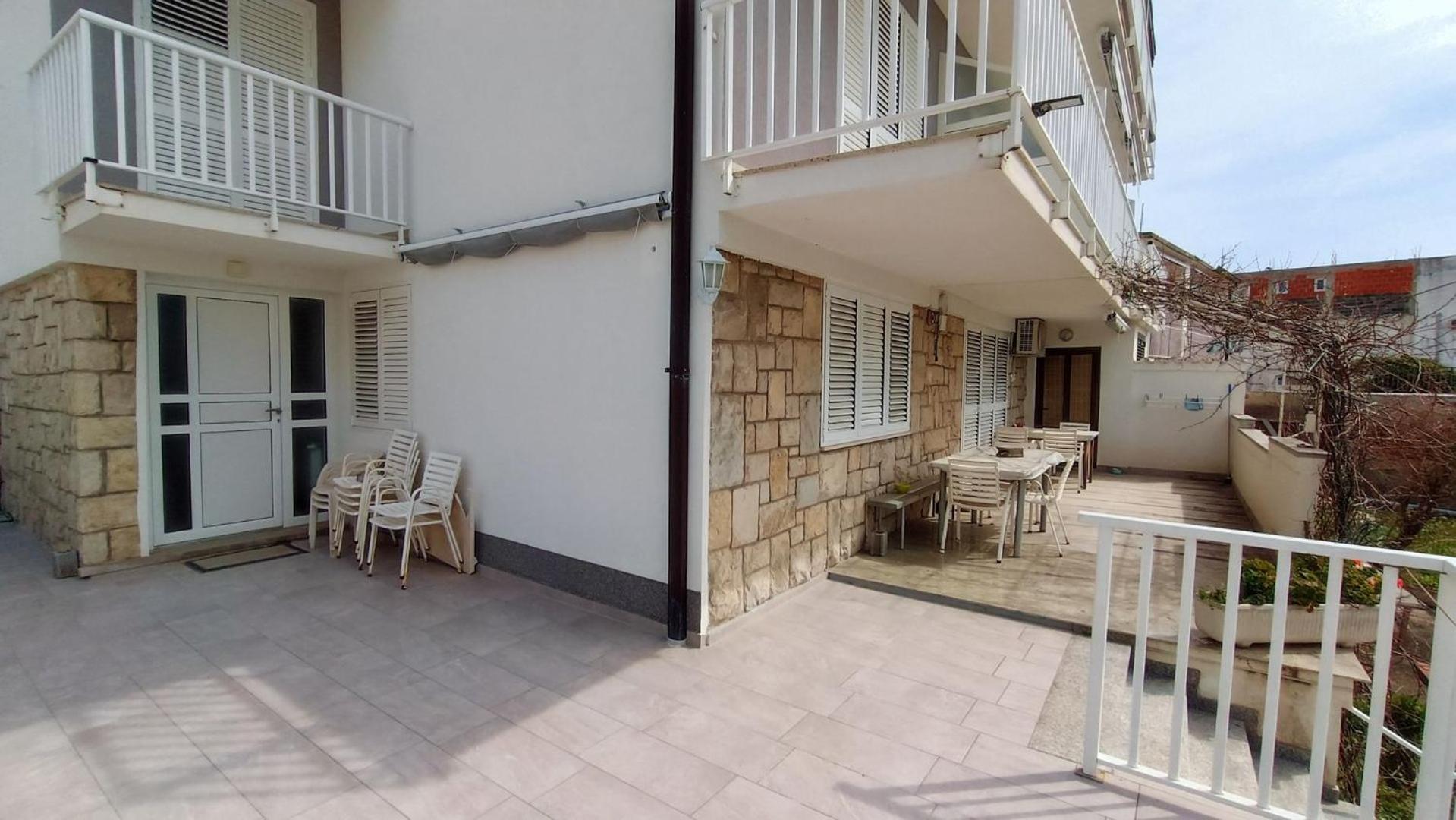 Apartments Marinko Промайна Екстериор снимка