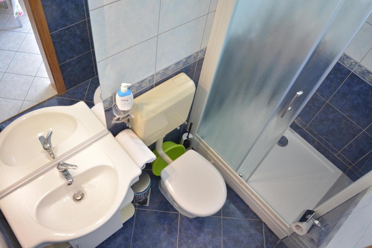 Apartments Marinko Промайна Екстериор снимка