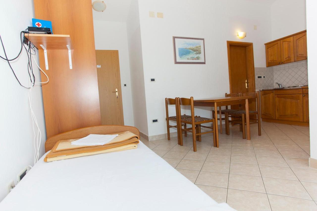 Apartments Marinko Промайна Екстериор снимка